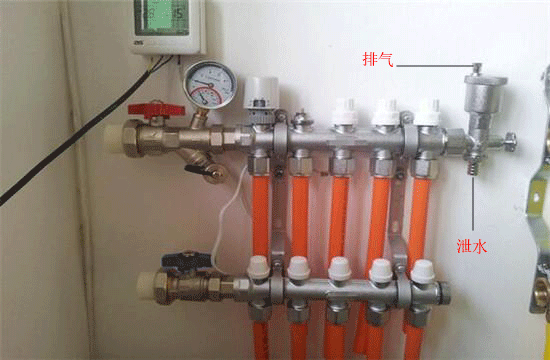 暖气排气