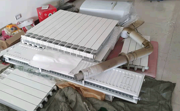 暖气片拆除